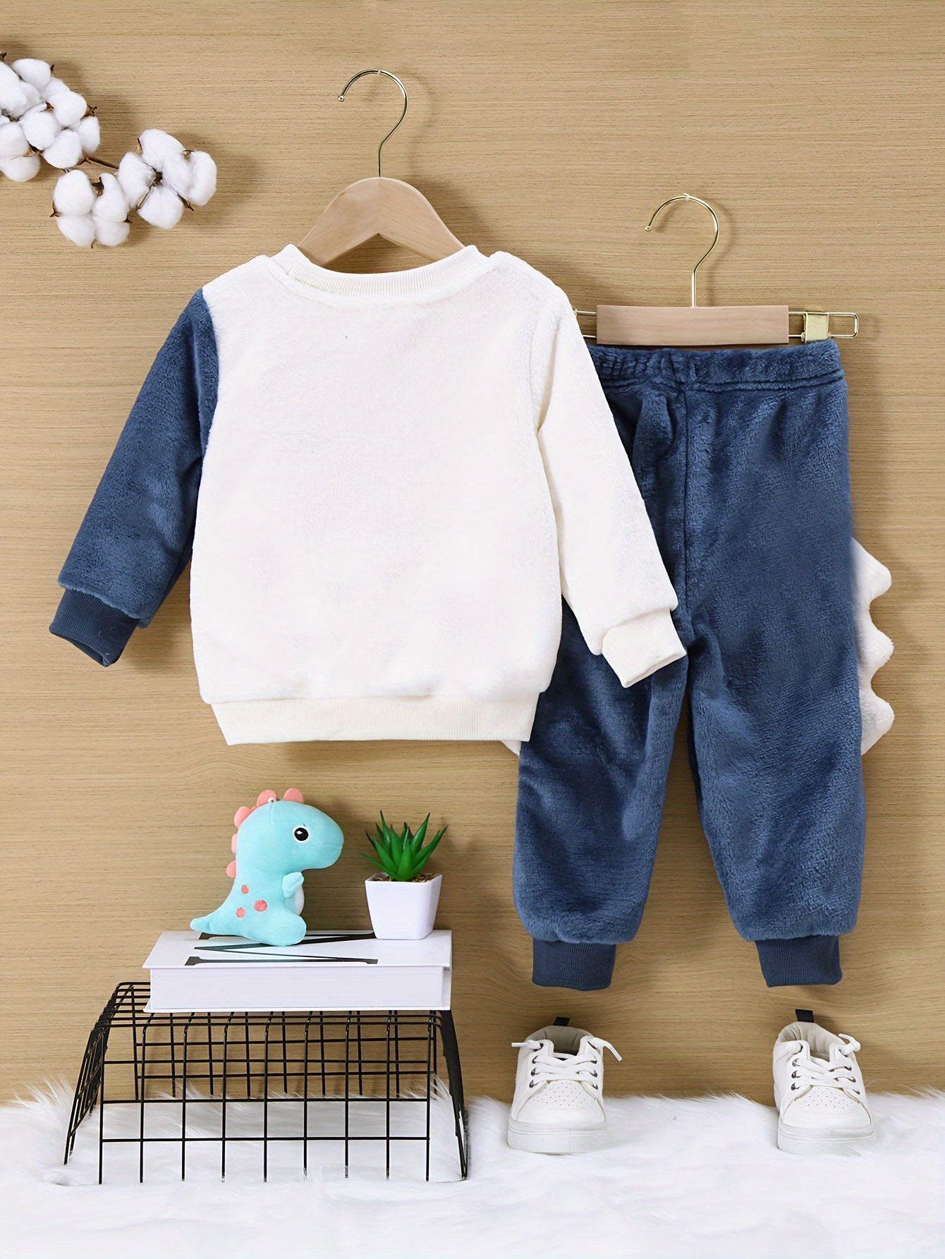 Cozy Coral Fleece Dinosaur Clothing Set for Youngsters - Soft, Warm & Skin-Friendly Long Sleeve Top and Pants, Machine Washable