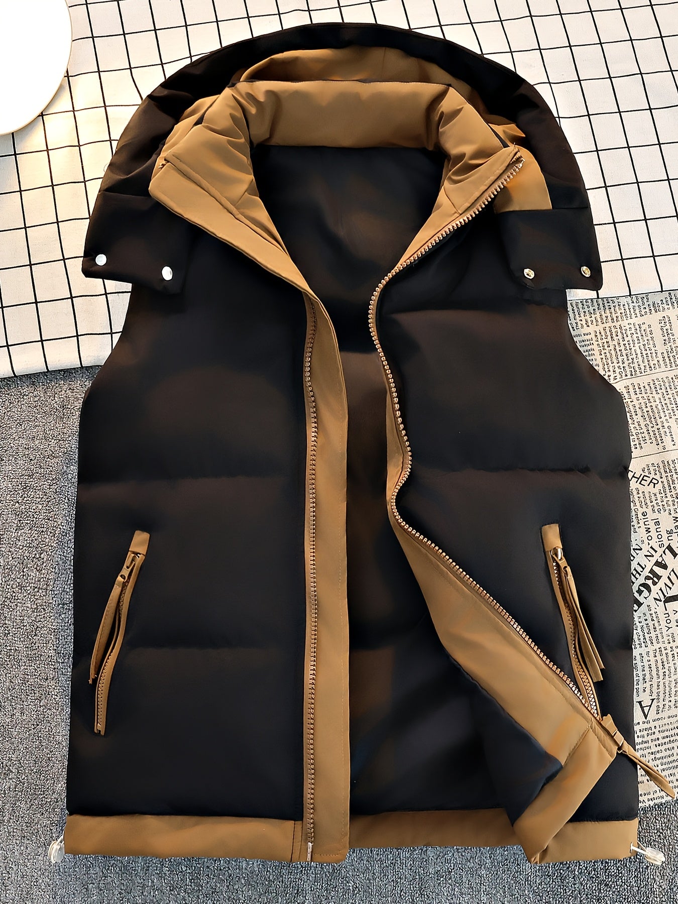Lisen OBM Men's Winter Vest - Jacket-Like Sleeveless Vest with Hood, Full-Zip Front & Contrast (Black/Brown), Hand Washable Cold-Weather Coat for Skiing, Commuting, Activities - -Filled, Winter Clothes For Men, Winter Vest For Men, Vest For Women, Mens B