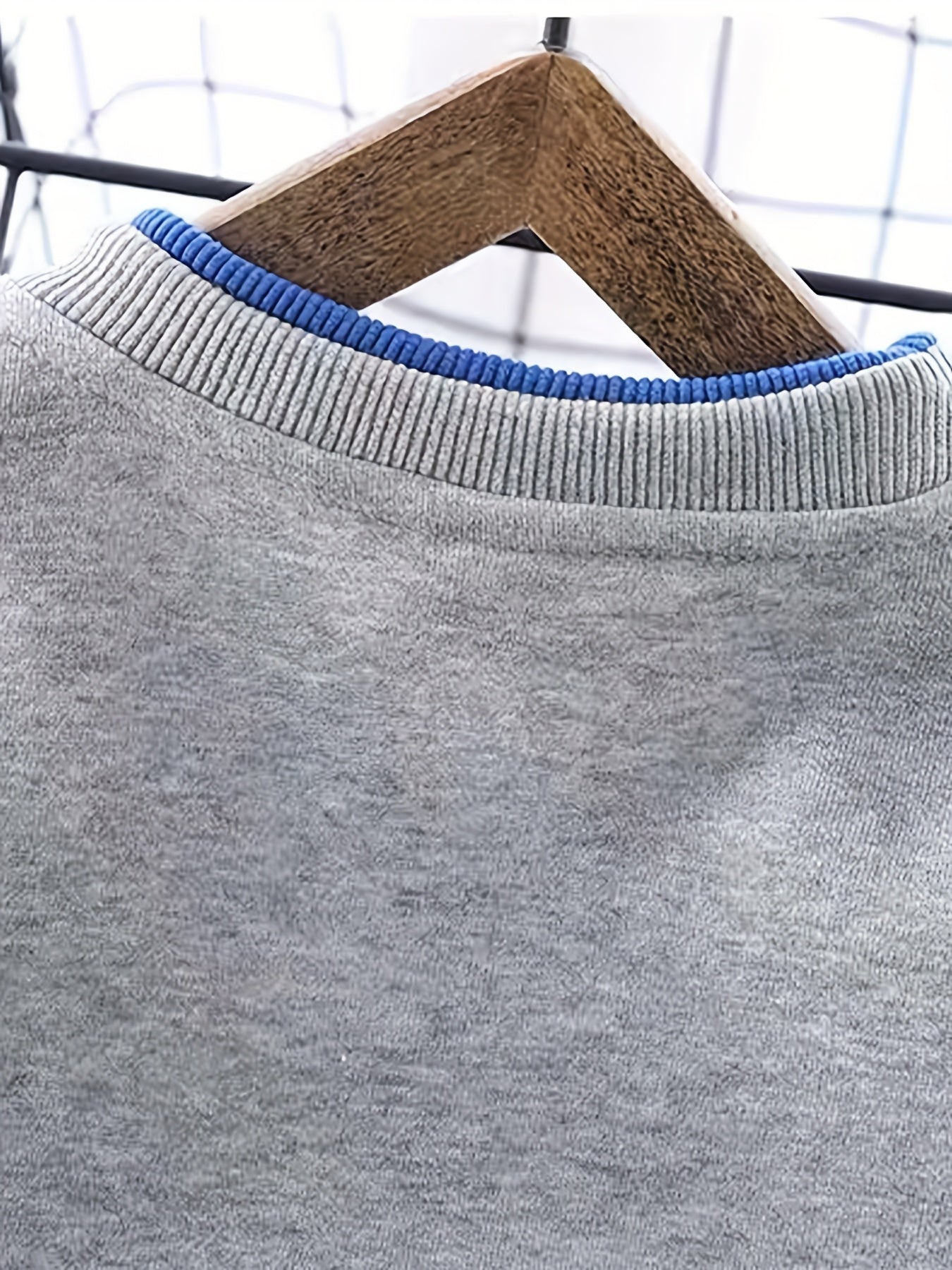 Boys' Spring and Autumn Trendy Round Neck Sweatshirt, Faux Two-Piece Design, Embroidery Craftsmanship, Stylish Regular Fit Top with Cartoon Pattern