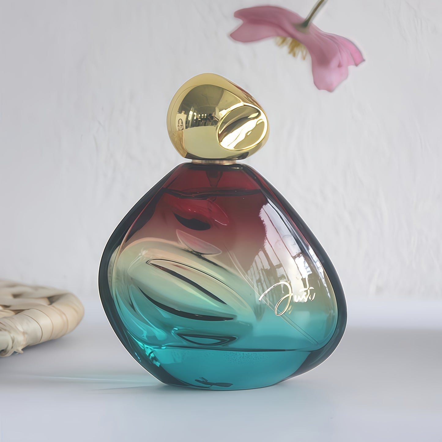 Women'S Luxury Arabic Perfume - Long-Lasting Fragrance with Bergamot, Mandarin Orange, Rose, Patchouli, Amber & Vanilla - Elegant Golden Accent Bottle - Day to Night Scent for Dates, Travel, Special Events - 100ml/3.4fl.oz - Ideal Gift for Her, Date Nigh