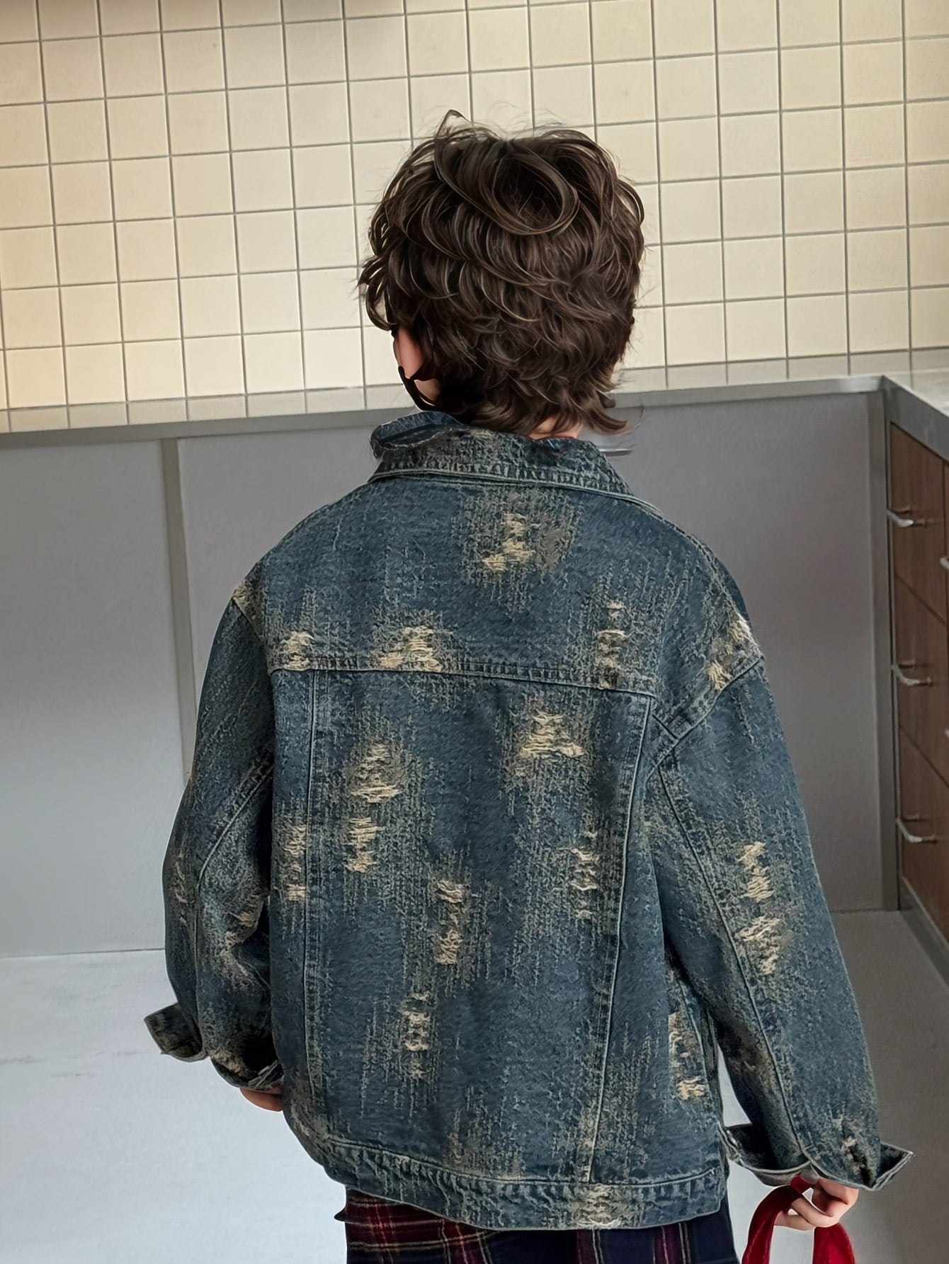 Boys' Casual Loose-Fit Ripped Denim Jacket for Autumn, Suitable for School and Outdoor Wear