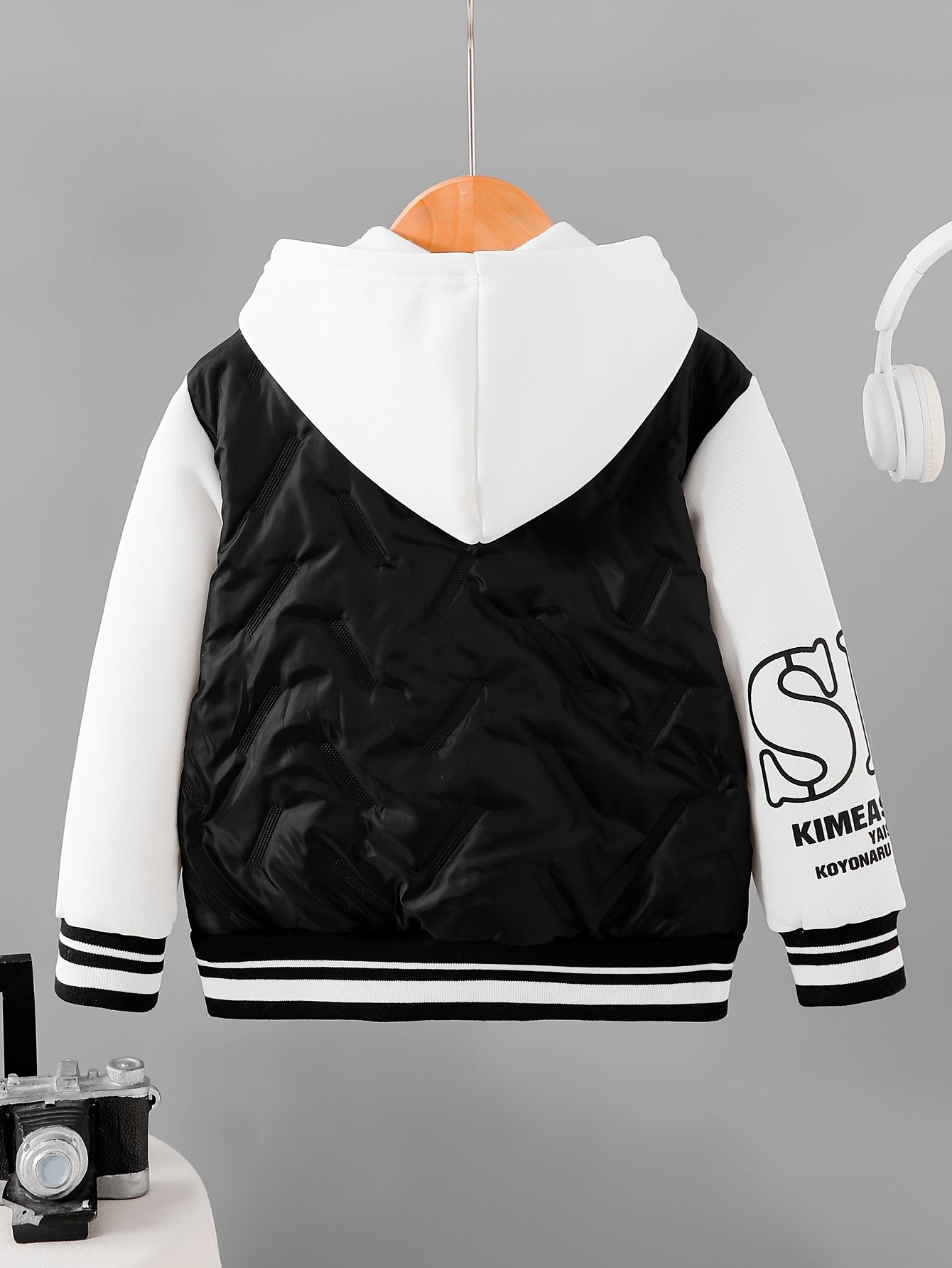 Boys' New Autumn/Winter Fleece-Lined Thick Jacket with Letter A Patch, Button-Up Sleeve Print Hooded Sweatshirt - Warm and Versatile Casual Wear