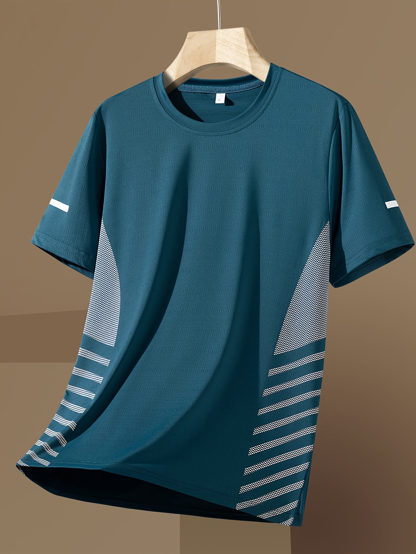 5pcs Summer Men's Casual Sports Shirts, Round Neck Mesh Breathable Quick-Dry Moisture-Wicking Short Sleeve Knit T-Shirts with Elasticity, Fashion Printed Breathable Sweatshirts Suitable for Running, Fitness, Fishing, Outdoor Hiking, Travel and Home Wear