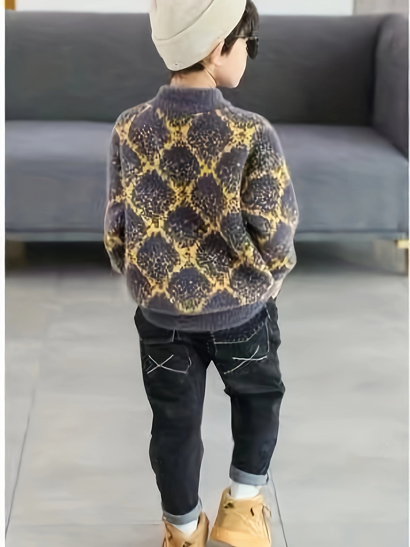 Boys' Cozy Faux Mink Fleece Sweater - Casual Pullover with Geometric Pattern, Perfect for Fall/Winter, 2024 New, Base Layer, Youngsters