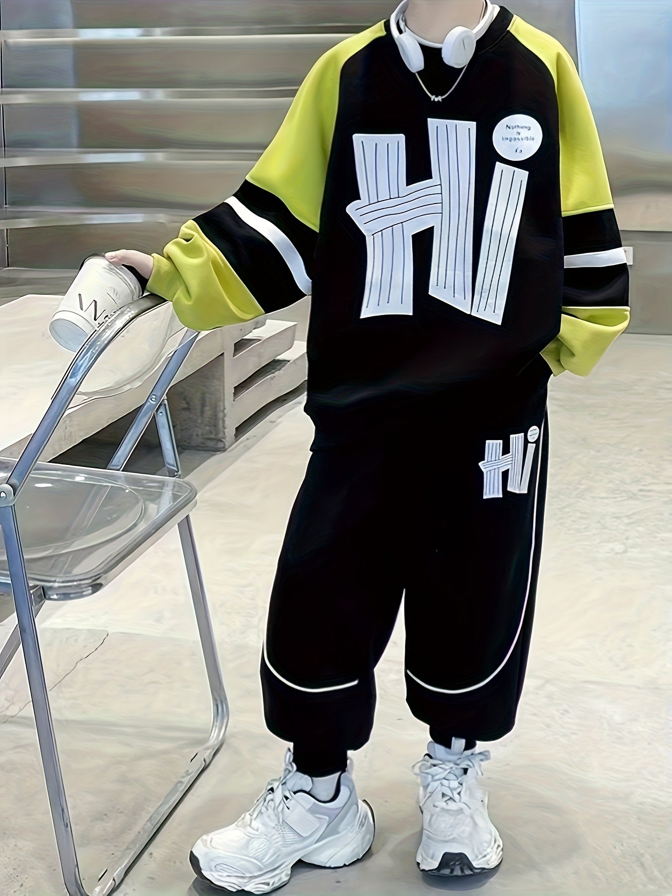 Boys' 2pcs Set, Spring/Autumn Medium-Large Size Sports Casual Comfortable Letter Print Raglan Sleeve Contrast Hoodie + Elastic Waist Side Pocket Pants Outfit, Perfect for Outdoor