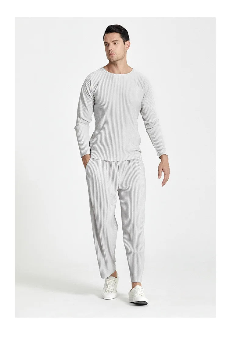 Pleats Original Pleated T-shirt 2024 Spring And Summer New Long-sleeved Round Neck Men's Tops Round Neck T-shirt Casual Clothing