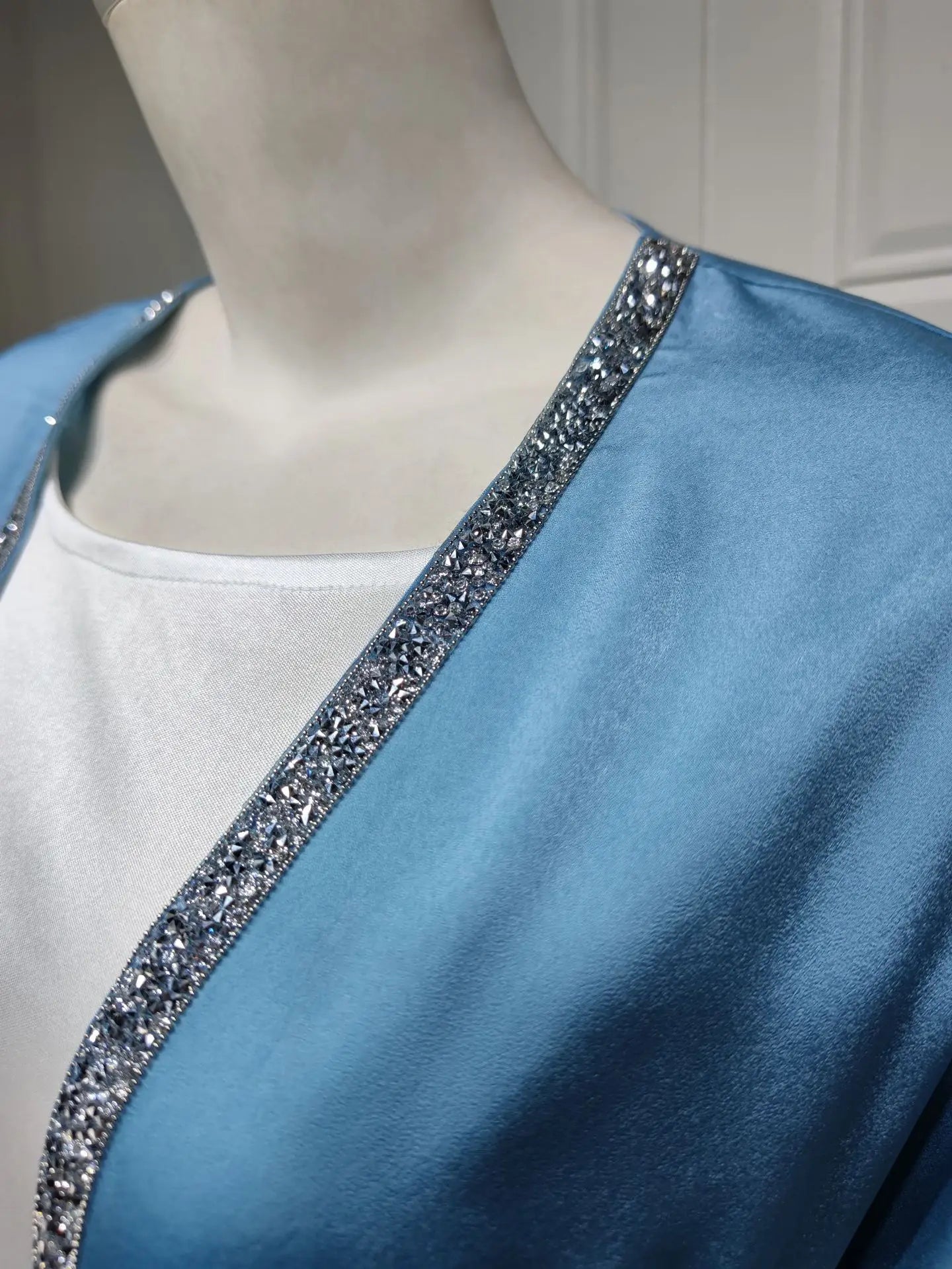 2024 Muslim Dress Diamond Women's Long Dress Fashion Long Sleeve Lace-up Long Abayas Casual Solid Color Clothes for Muslim Women