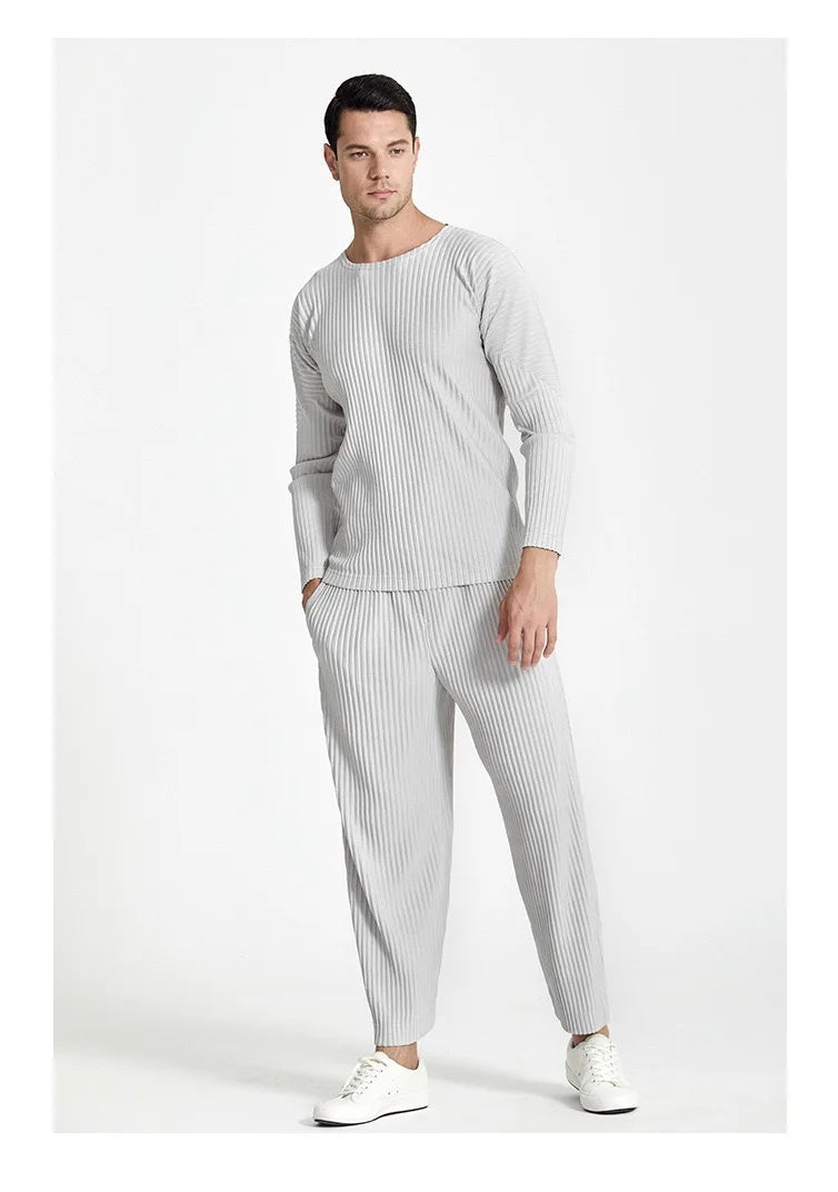 Pleats Original Pleated T-shirt 2024 Spring And Summer New Long-sleeved Round Neck Men's Tops Round Neck T-shirt Casual Clothing