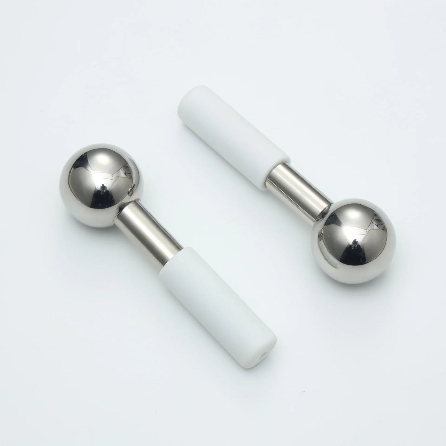 Mini 2pcs Ice Globes Stainless Steel Cryo Sticks for Face Eye Facial Cold Roller Cooling Globe for Puffiness Wrinkle Dark Circle