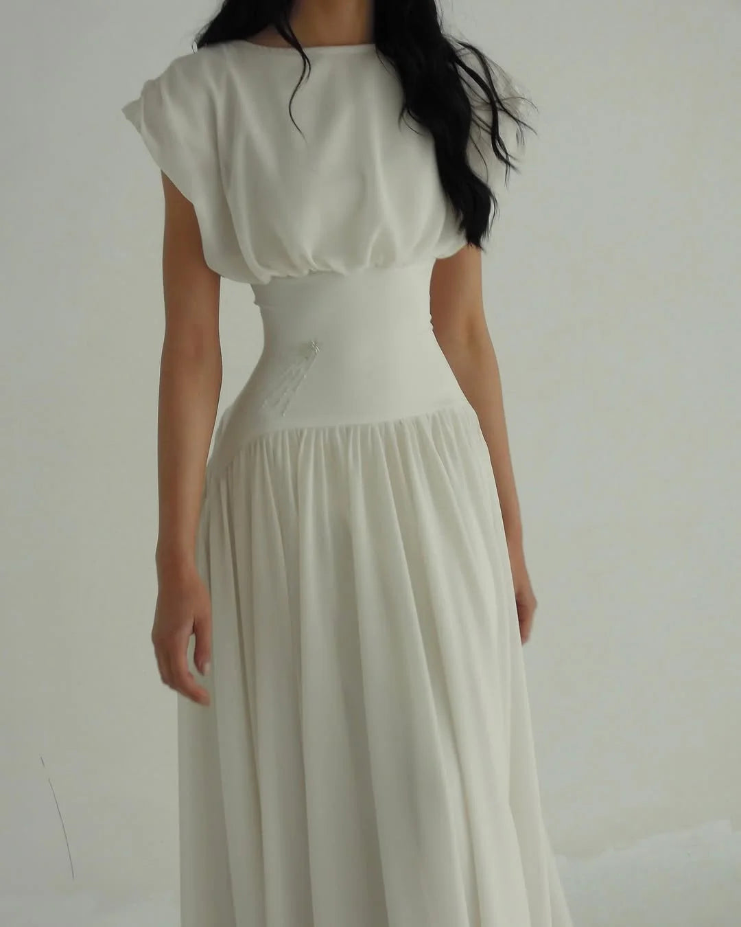 Elegant Sleeveless Girdling Long Dress Women O-neck High Waist Solid A-line Long Big Swing Dresses 2025 Summer Holiday Lady Robe