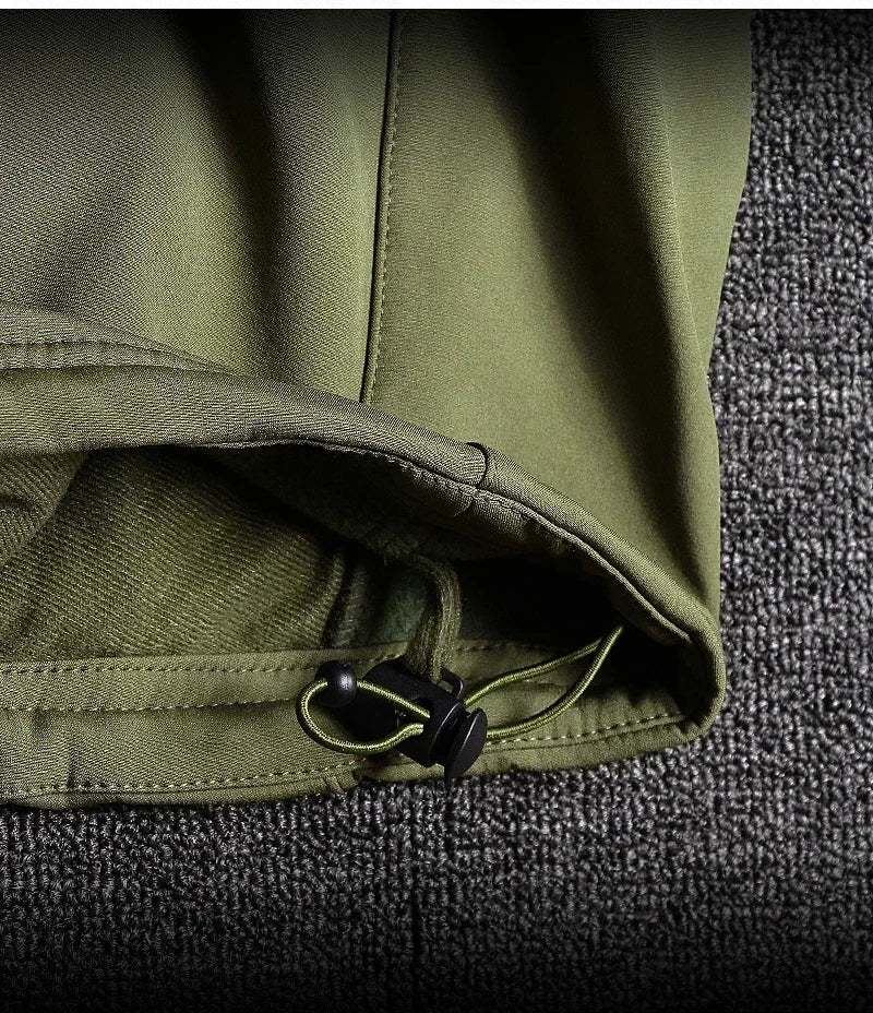 5XL 6XL Low Price Sale of Men's Outdoor New Soft Shell Waterproof and Cut Resistant Thick Wool Fleece Multi Pocket Tactical Set