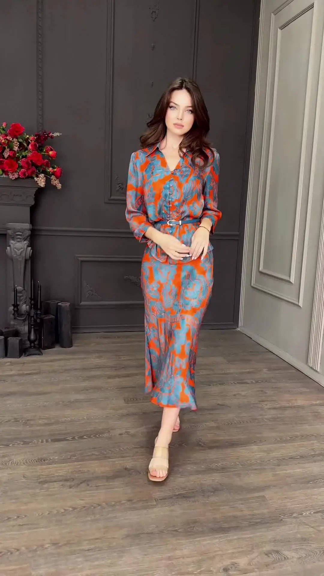 European and American Summer New Long Dress for Women. Fashionable Printed, Slim-fitting Retro Skirt and A Casual Dress Set.