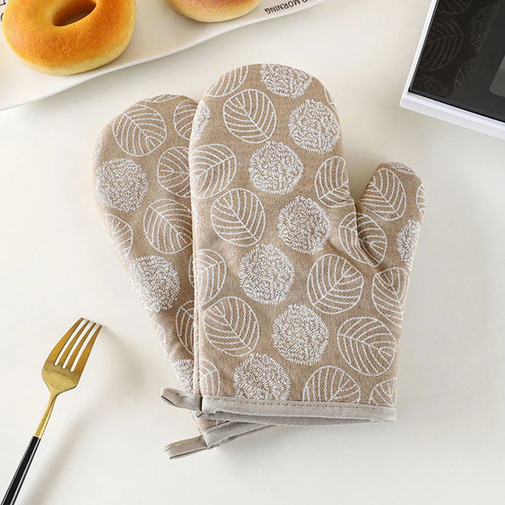 2 Pieces Thick Heat Resistant Gloves, Microwave Oven Gloves, Anti-scalding Printed Gloves Kitchen Baking Oven Gloves
