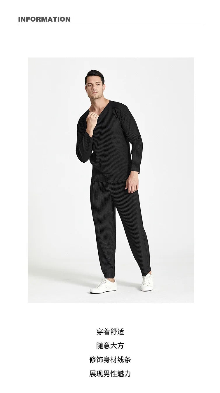 Pleats Original Pleated T-shirt 2024 Spring And Summer New Long-sleeved Round Neck Men's Tops Round Neck T-shirt Casual Clothing