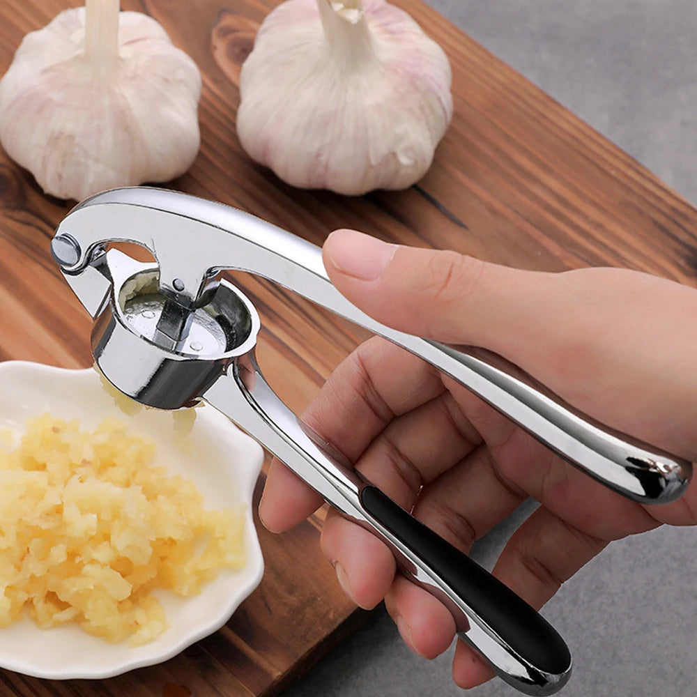 Zinc Alloy Garlic Presser Ginger Crusher Handheld Device Metal Mincer Squeezer Chopper Vegetables Masher Practical Kitchen Tools