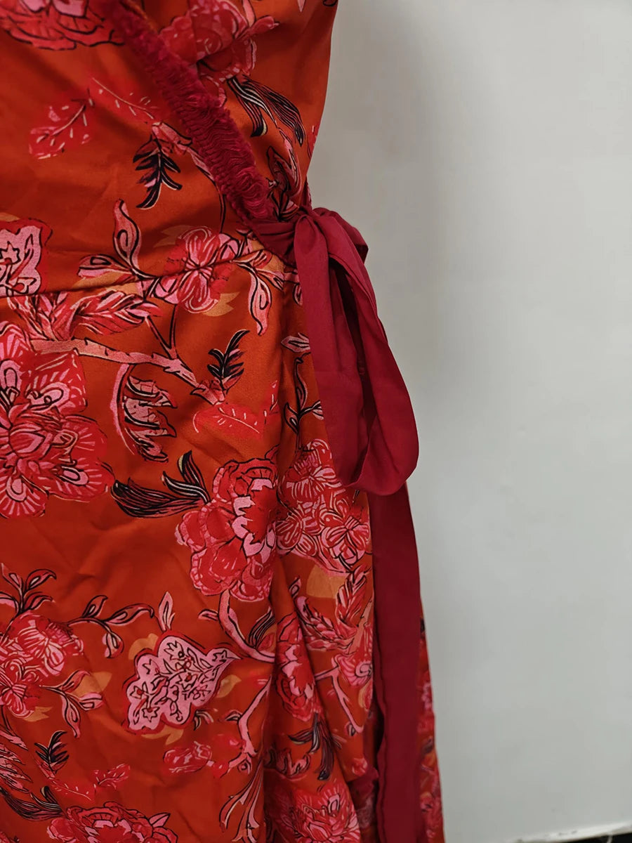 TWOTWINSTYLE Hit Color Elegant Patchwork Lace Up Long Dress For Women V Neck Lantern Sleeve High Waist Temperament Dresses New