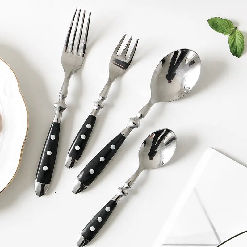 Western Stainless Steel Cutlery Set Creative Retro Steak Knife Dining Fork Spoon Dinnerware Set Rivets Handle Kitchen Tableware