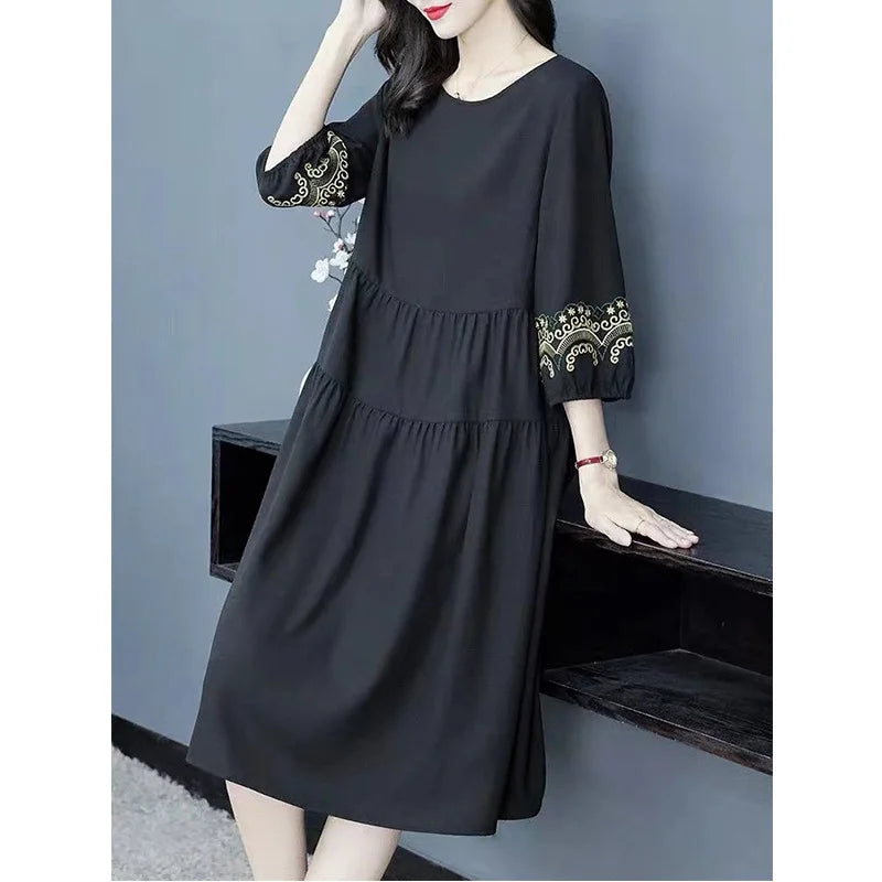 Oversized Women Vintage Long Dress Fashion Casual Spring Summer New 3/4 Sleeve Indie Folk Embroidery Big Size Pullover Midi Robe
