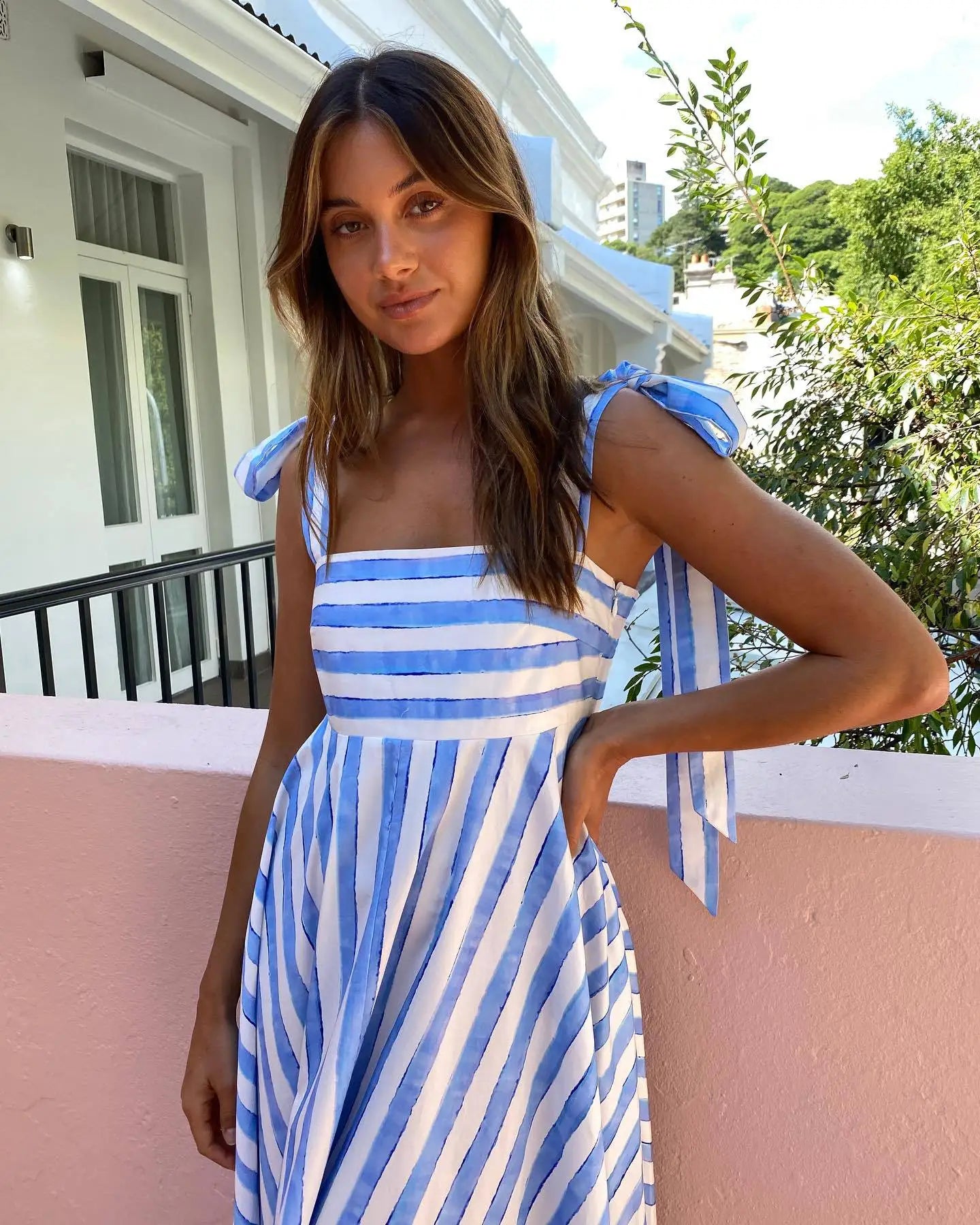 2024 Summer New Stripe Print Spaghetti Strap Dresses For Women Fashion Elegant Lady Bowknot Shoulder Strap Long Dress Vestidos
