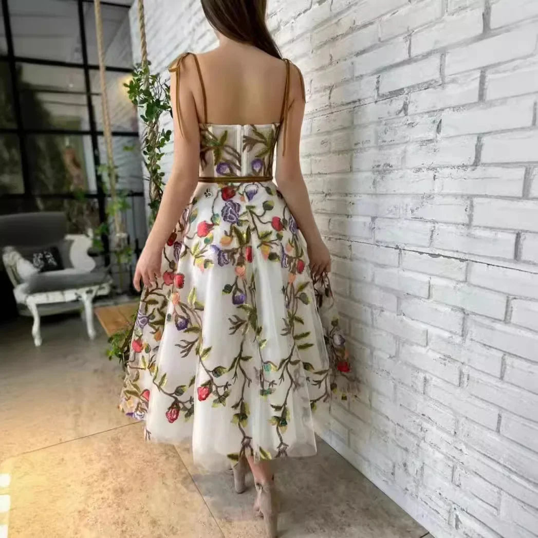 2025 New Cross-Border Women's Clothing Dress Off-Shoulder Strapless Embroidered Elegant Slimming Mesh Long Dress
