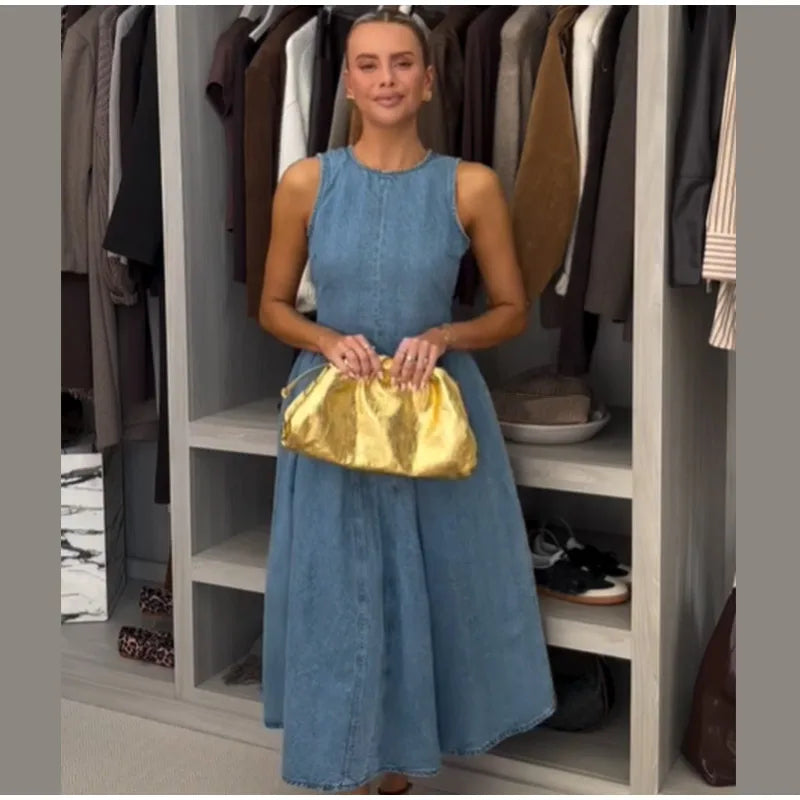 Women Blue Denim Pleated High Waist A-line Long Dress Sexy Backless Sleeveless Lace-up Vestidos Elegant Street Party Dresses