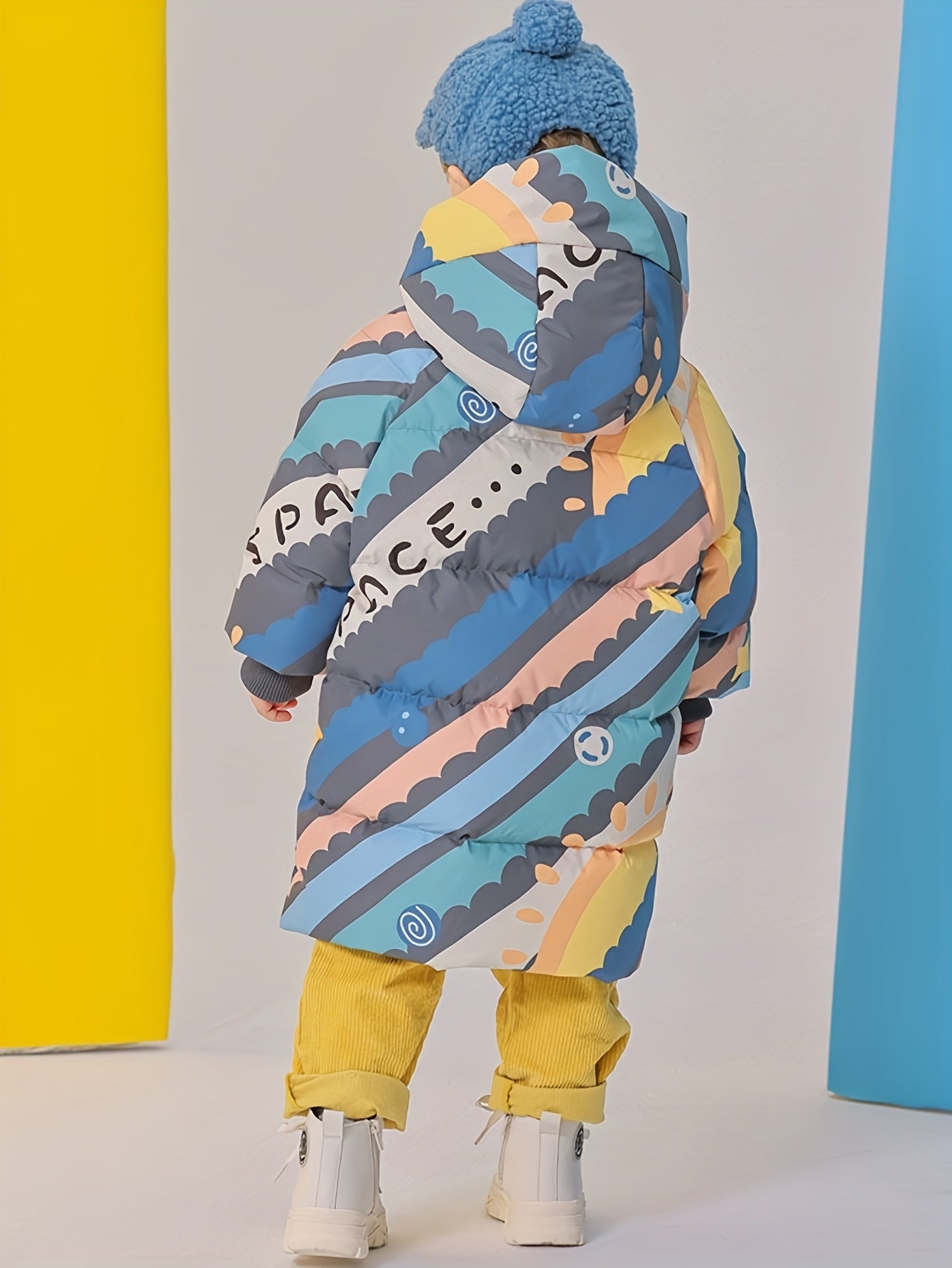 Youngsters' Colorful Geometric Print Hooded Winter Jacket - Warm Fleece-Lined Coat for Boys and Girls, Stylish Long Sleeve with Pockets, Vibrant Abstract Design, Perfect for Fall/Winter Outdoor Play, Girls Winter Clothes