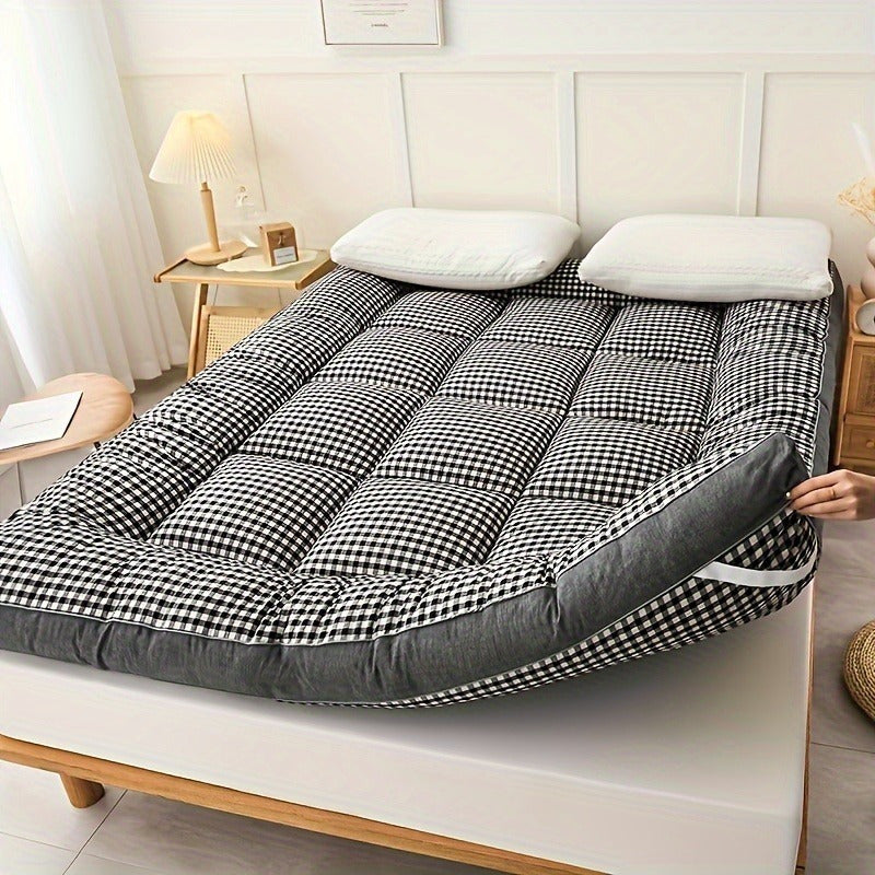 Luxurious soft square mattress topper - Breathable fluffy all-season comfort for bedrooms, guest rooms, and dorms - Warm winter bedding for fall - Machine washable polyester bedspread for outdoors, camping, and hiking
