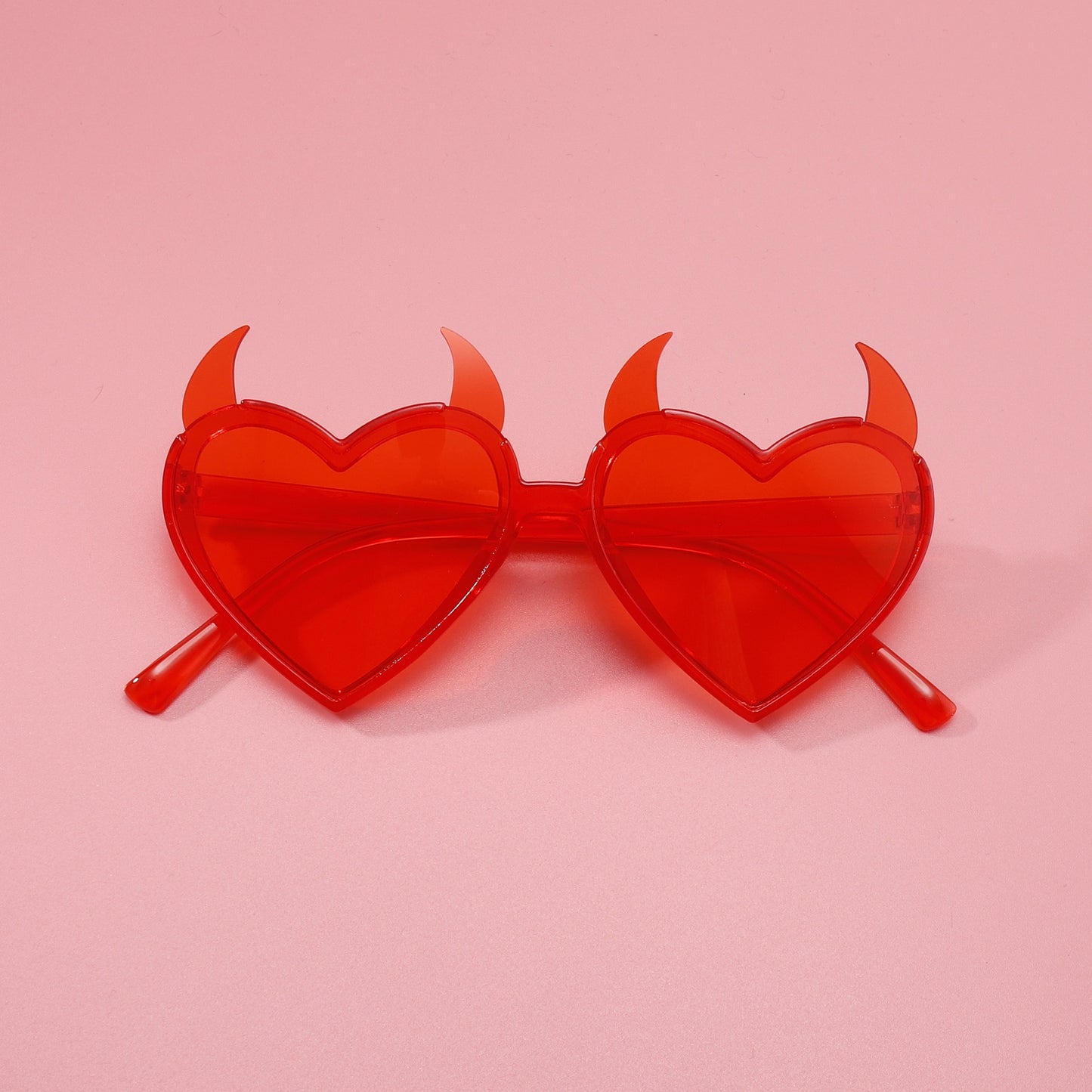 10pcs Heart-Shaped Devil Horn Glasses, Novelty Red Tinted Eyewear, Polycarbonate Costume Glasses for Halloween, Themed Parties, And Events, Pop Culture Fashion Accessories, Power-Free Use