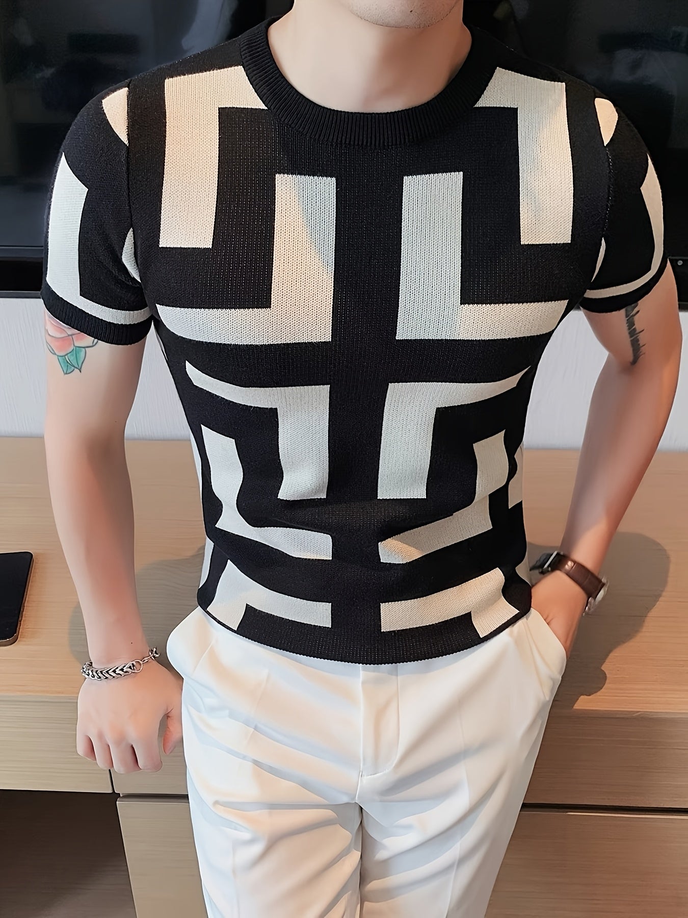 Villa Le Shui OBM Men'S Knitted Sweater, Casual Business Style, Short-Sleeve Pullover with a Round Neck, Comfortable Knitwear for Summer.
