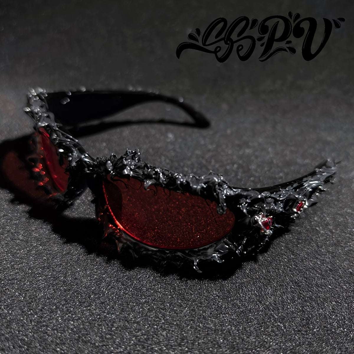 SSPV Handmade Gothic -Eye Fashion Glasses/Ring-like Frame Glasses Replica Look - Black Frame & Red, Iconic Logo Design, Gothic Hand Mirror, Goth Mirror