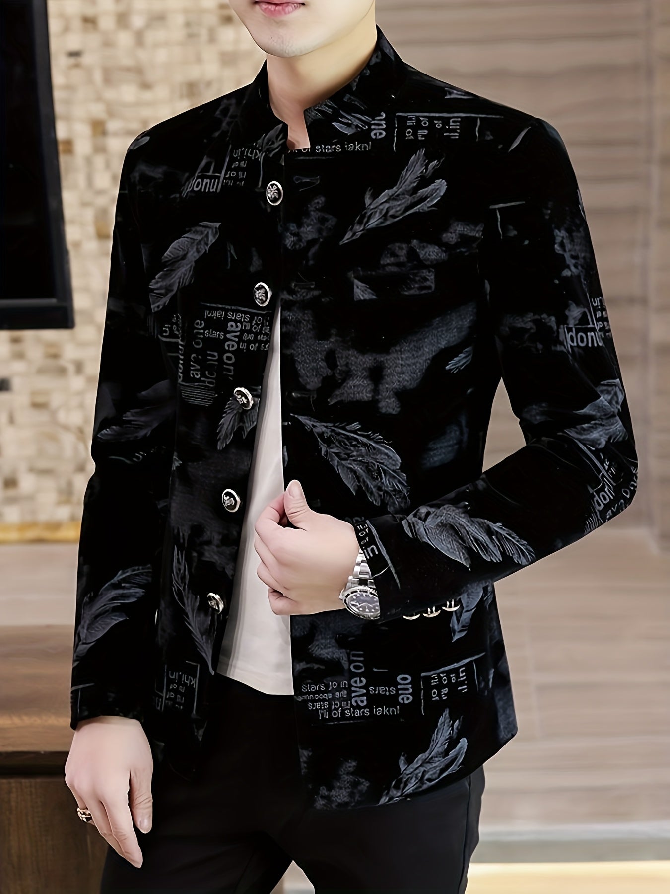 Men's Elegant Velvet Blazer with Geometric Pattern – Black & Golden Accent Jacket for Spring/Fall, Button-Up Front, Long Sleeve, Polyester Material, Sophisticated Style for Business or Formal Occasions