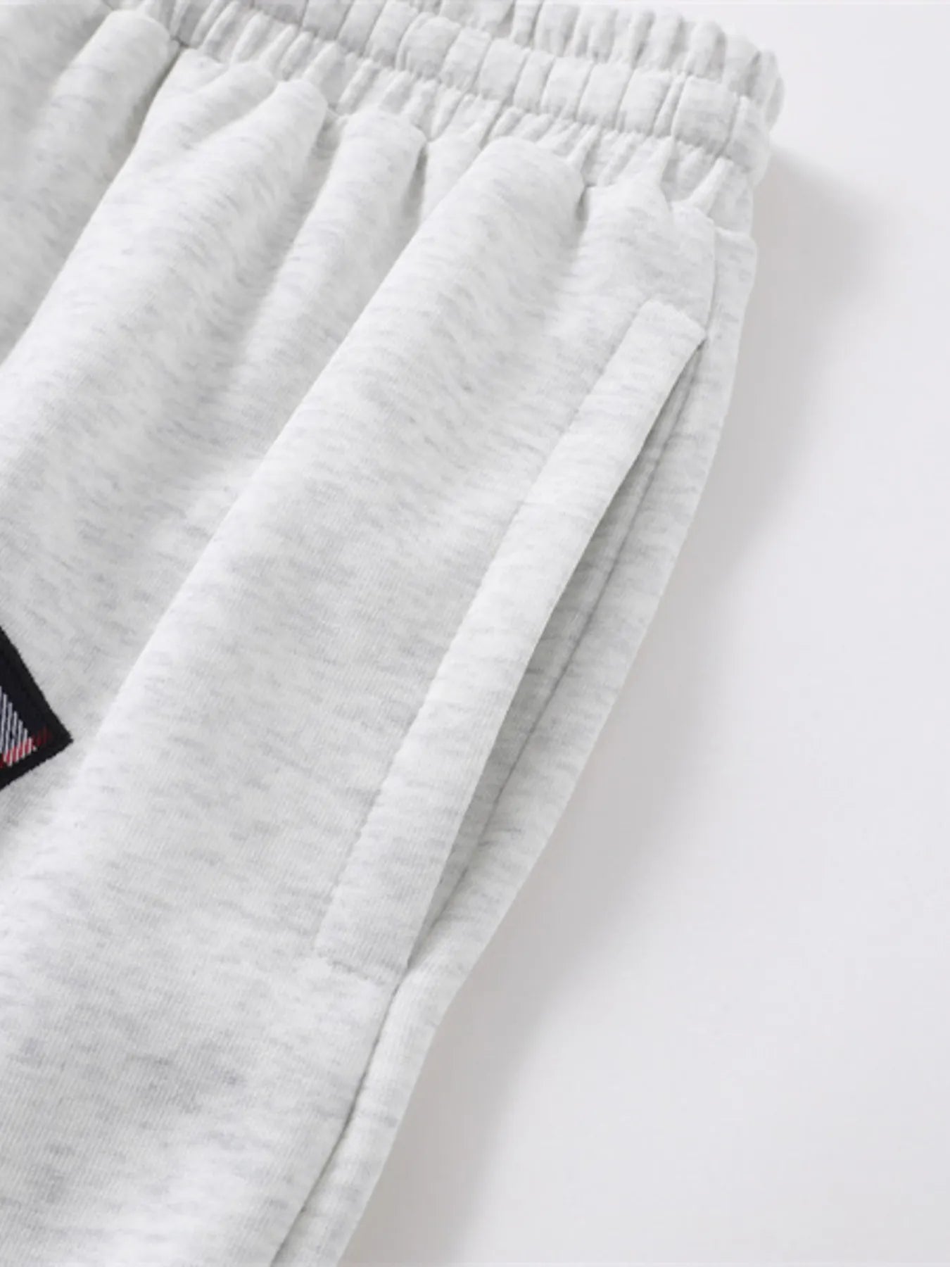 352b30e21f434708b9504655b6390e6d-Max-Origin