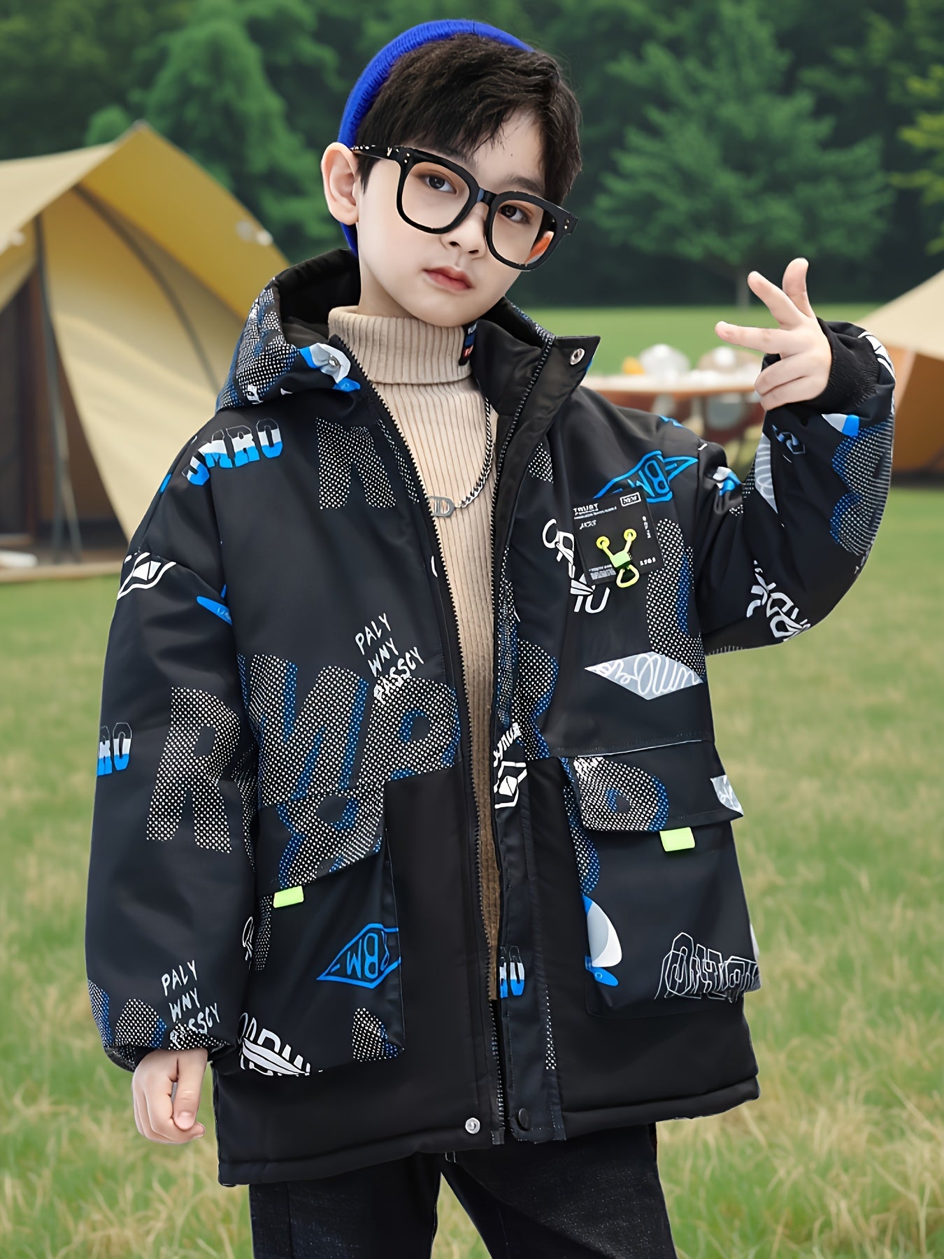 New Stylish Thickened Fleece Parka for Boys in Autumn And Winter, Featuring a Cool Hooded Design for Older Kids.