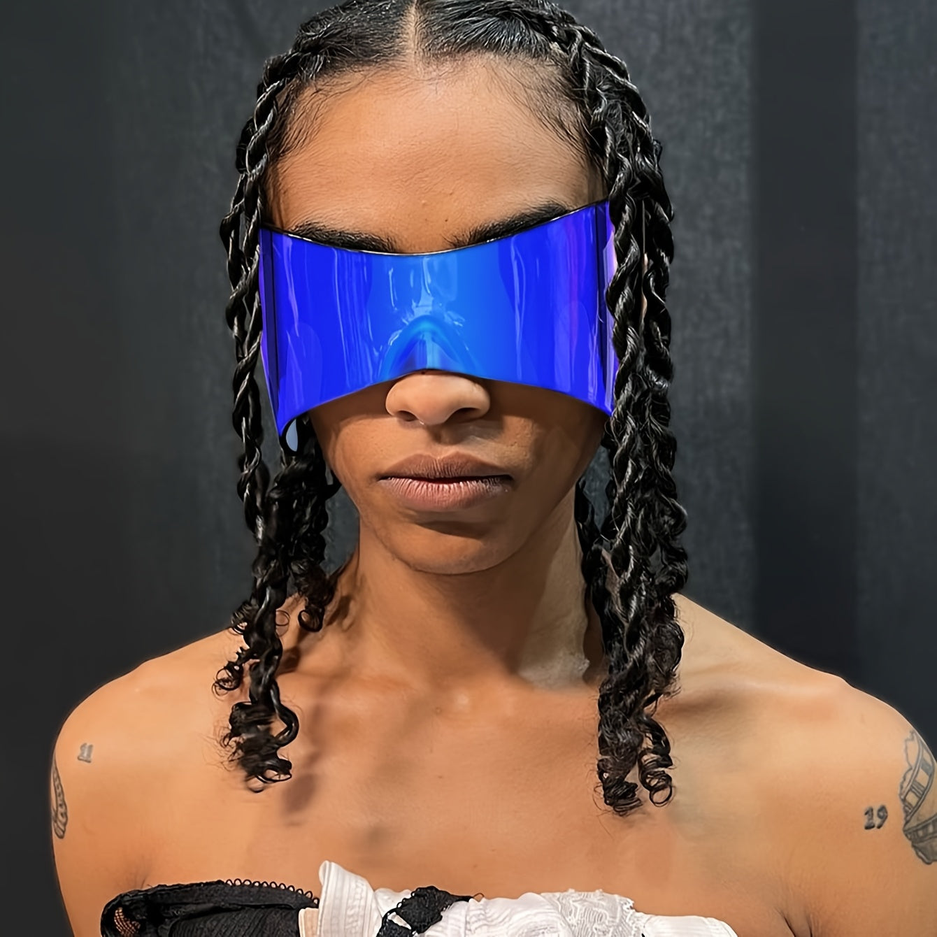 Y2K-Inspired Oversized Fashion Glasses - Black Plastic Frame with Decorative Lenses, Unisex Streetwear Fashion Glasses for Men & Women, Perfect for Runway & Casual Outfits, Fashion Glasses