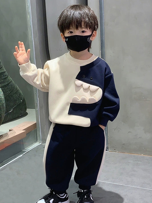 Boys' Round Neck Sweatshirt and Tapered Pants Set, Sapphire Blue Dinosaur Pattern with 3D Teeth Design, Trendy Style for Autumn/Winter, Perfect for Outdoor Wear, Machine Washable, Perfect For Outdoor
