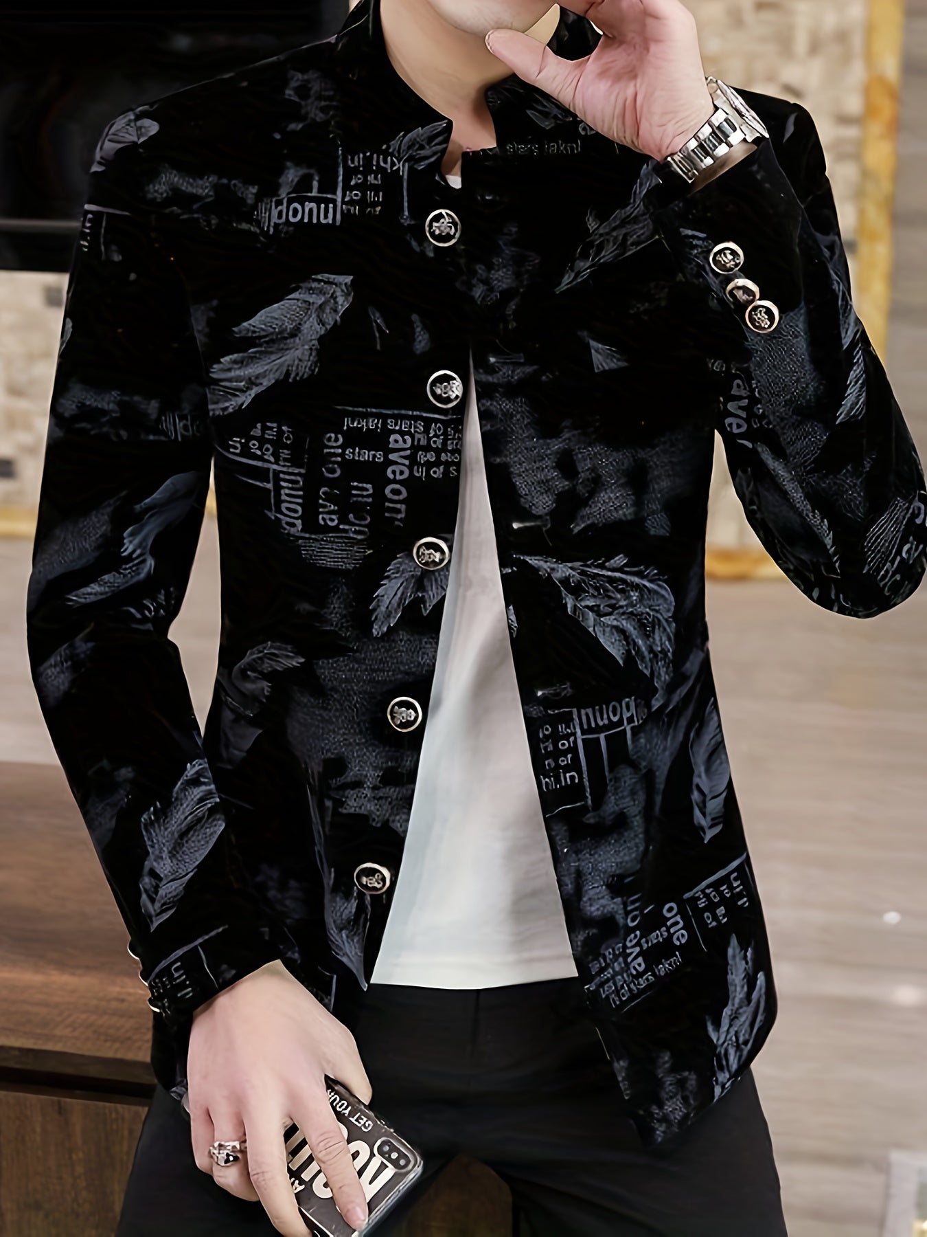 Men's Elegant Velvet Blazer with Geometric Pattern – Black & Golden Accent Jacket for Spring/Fall, Button-Up Front, Long Sleeve, Polyester Material, Sophisticated Style for Business or Formal Occasions