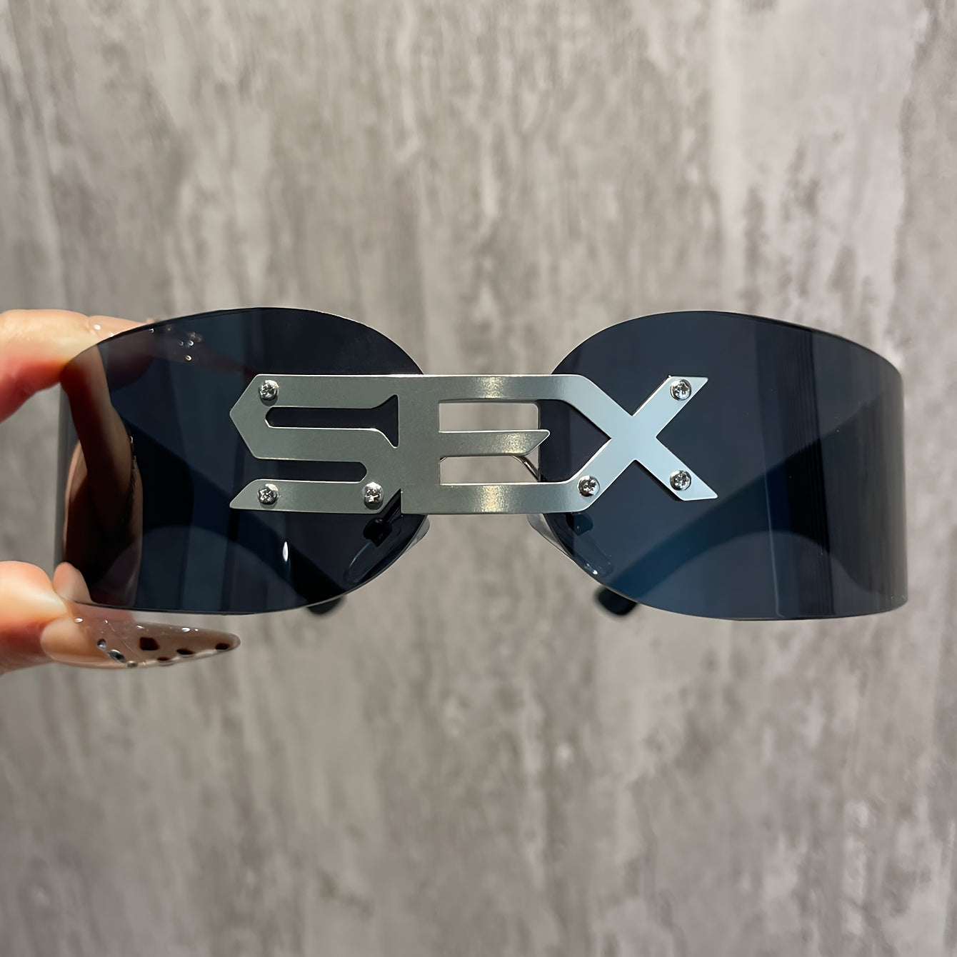 1pc Cyberpunk Futuristic Glasses with "SES" Metal Letter Black Frame - Frameless, Windproof, Stylish for Men and Women, Casual Style, Decorative Glasses, Casual Glasses | Futuristic Design | Durable Glasses