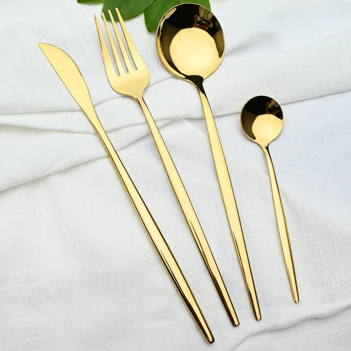 24Pcs/Set Stainless Steel Dinnerware Set Mix Gold Cutlery Set Dinner Knife Fork Coffee Spoon Tableware Kitchen Silverware Sets