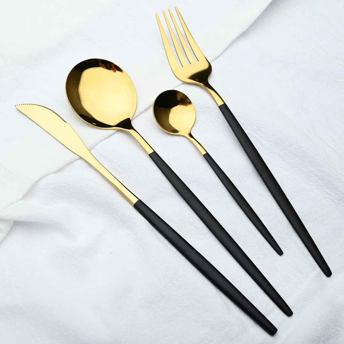 24Pcs/Set Stainless Steel Dinnerware Set Mix Gold Cutlery Set Dinner Knife Fork Coffee Spoon Tableware Kitchen Silverware Sets