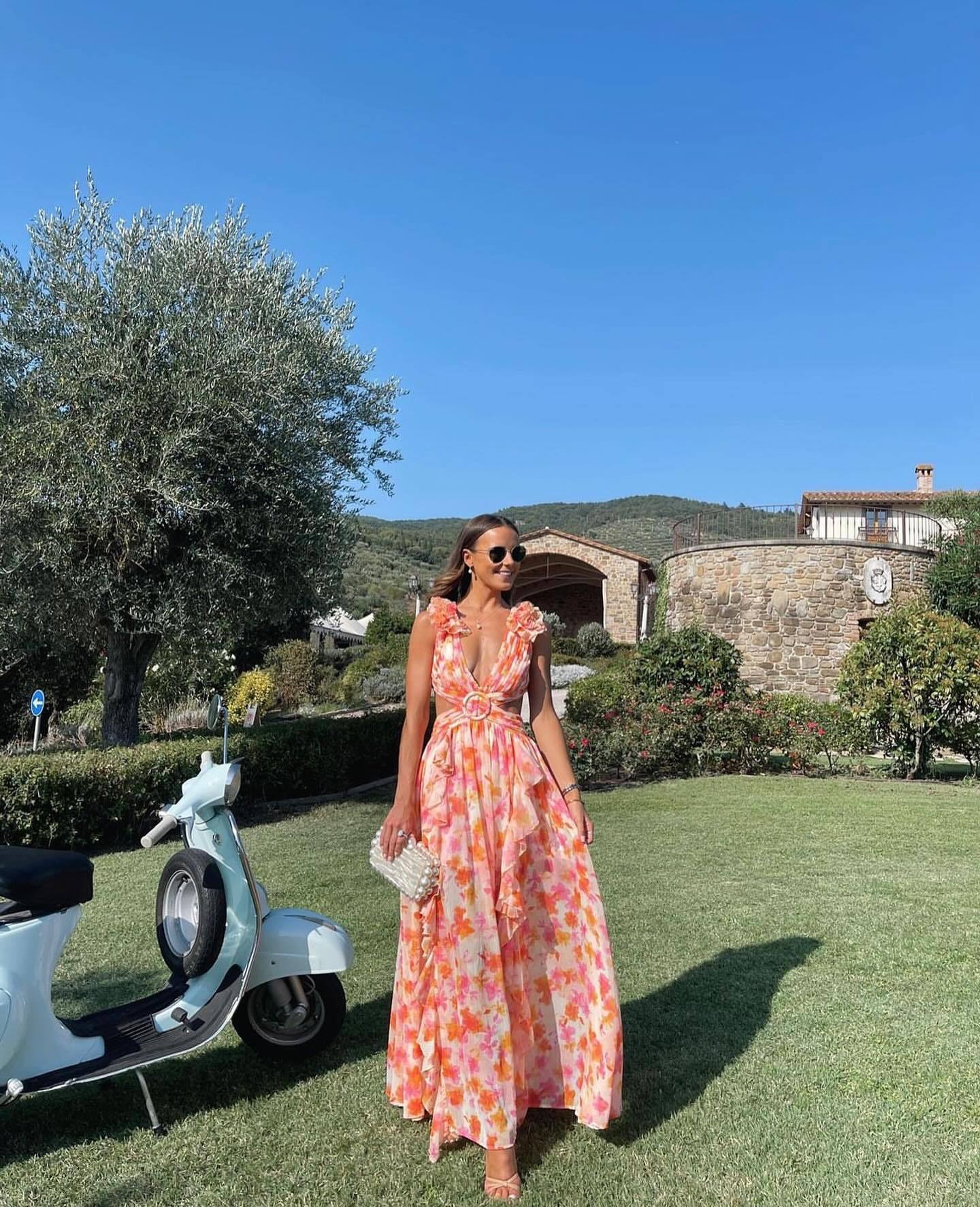 Summer Vacation Sexy Print Long Dress Deep V-Neck Backless Slim Fit Ruffled Floral Dress
