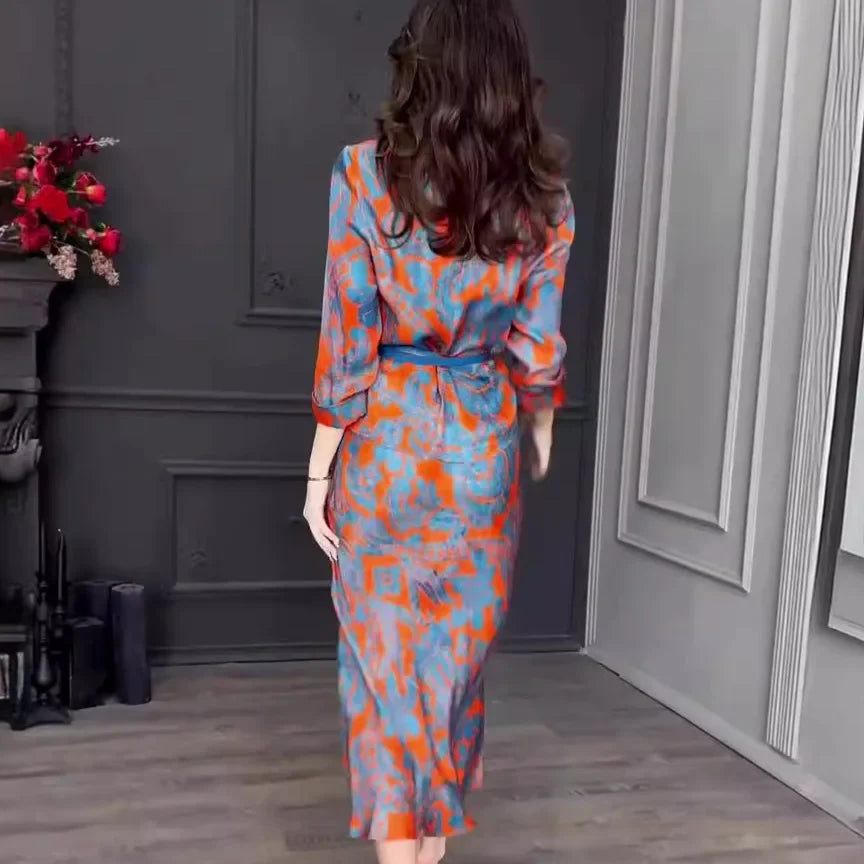 European and American Summer New Long Dress for Women. Fashionable Printed, Slim-fitting Retro Skirt and A Casual Dress Set.