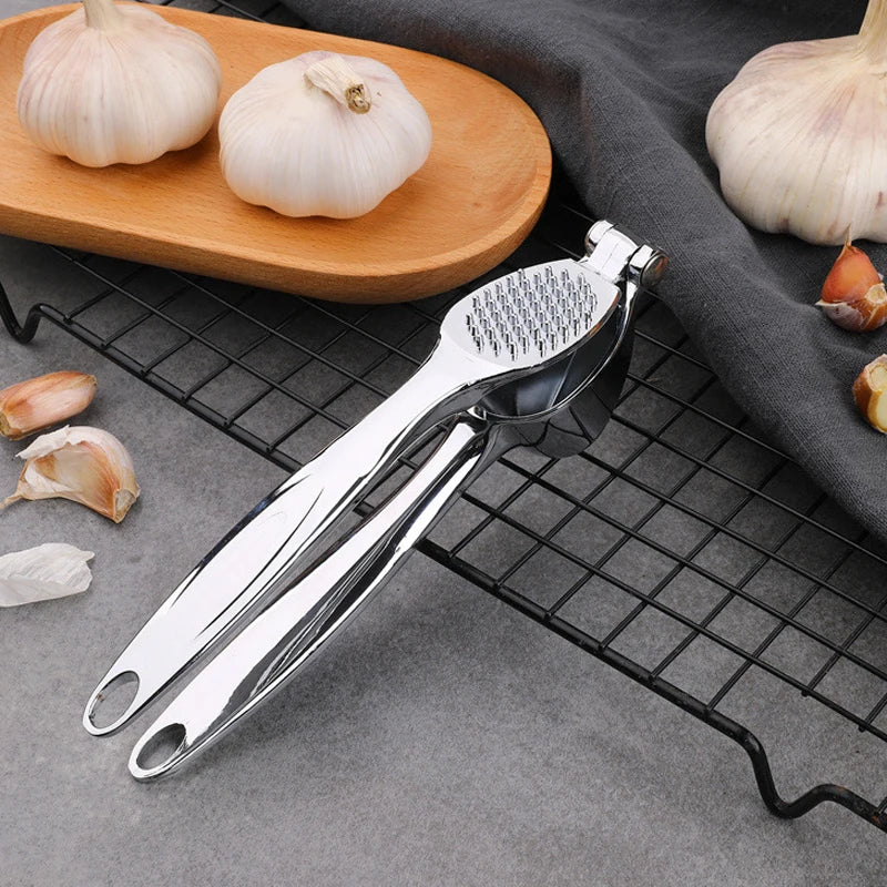 Zinc Alloy Garlic Presser Ginger Crusher Handheld Device Metal Mincer Squeezer Chopper Vegetables Masher Practical Kitchen Tools