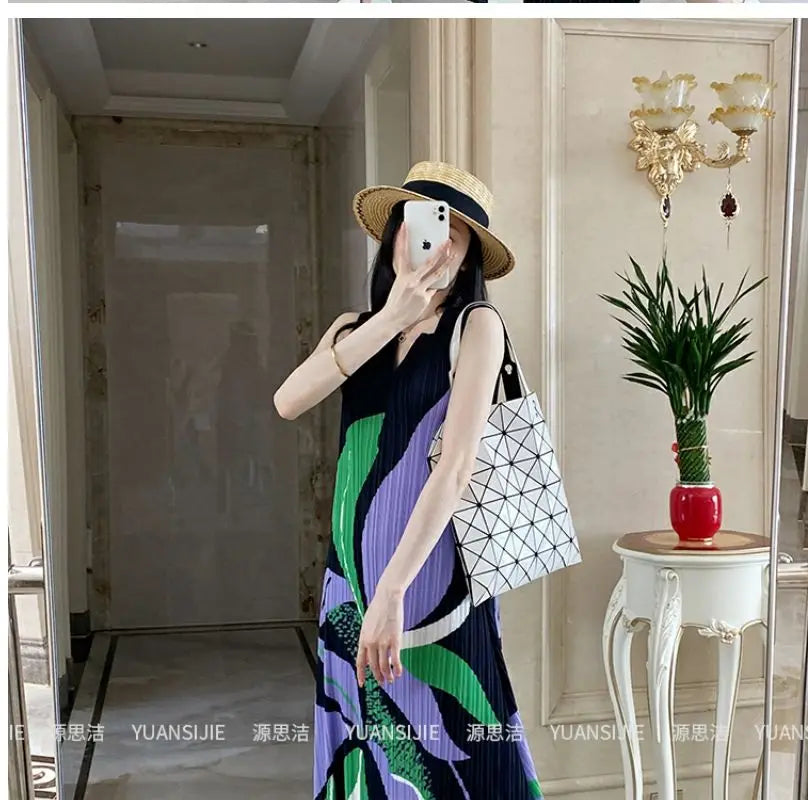 Pleated Geometric Diamond Summer Women French Casual Printing Holiday Style V-neck Sleeveless Loose Texture Forking Long Dress
