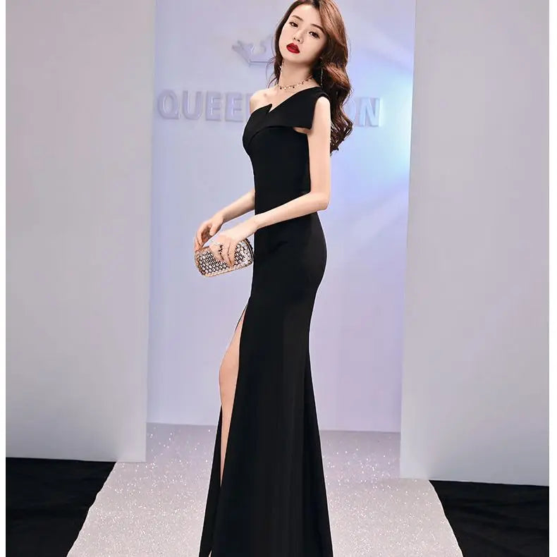 Host evening dress, light luxury, niche one shoulder black long dress, fishtail, one shoulder dress, female