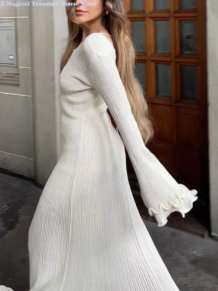Fashion Ruffled Hem Knitted Long Dress Women Sexy O Neck Flare Long Sleeve Backless Lace Up Slim Dresses Female Vacation Robes