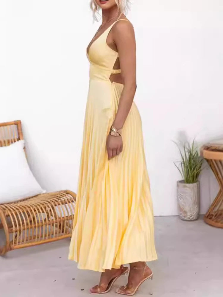 2024 Summer Fashion New Style Women's Elegant Strap Fold Style Loose Solid Color Vacation Style Banquet Style Women's Long Dress
