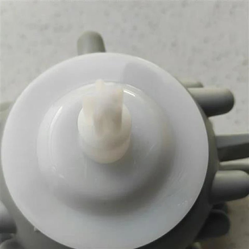 1pcs Garlic Peeler Silicone Roller Grinder Chopper Machine Accessories Suppliment Suitable for Cooking Kitchen Mini Garlic Press