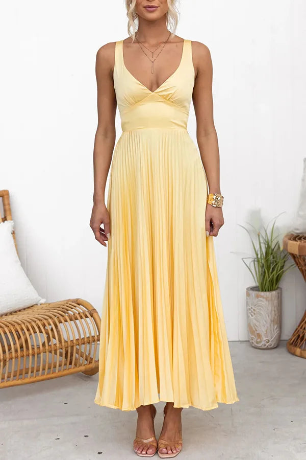 2024 Summer Fashion New Style Women's Elegant Strap Fold Style Loose Solid Color Vacation Style Banquet Style Women's Long Dress
