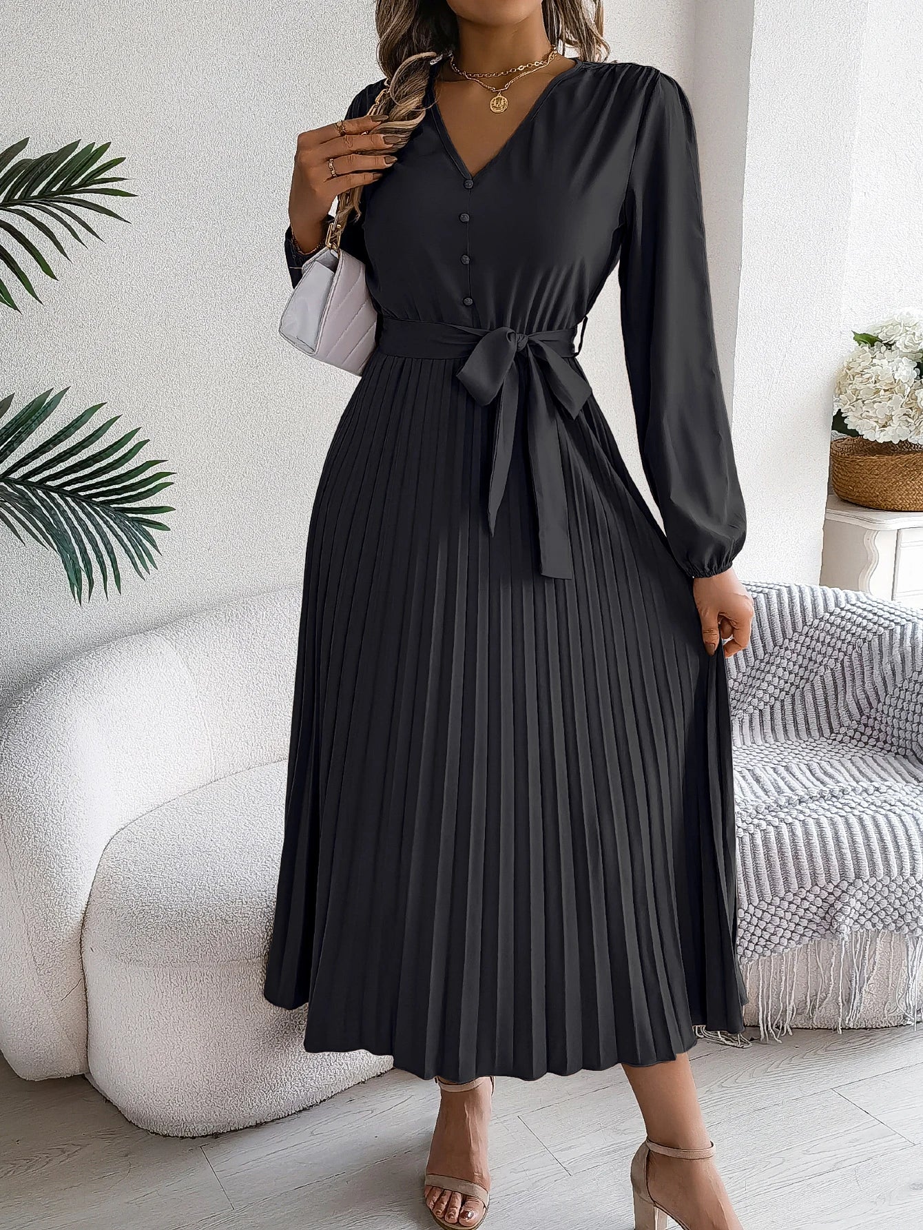 Autumn Winter Elegant V-Neck Button Belt Long Sleeved Solid Color Pleated Long Dress For Women Dresses