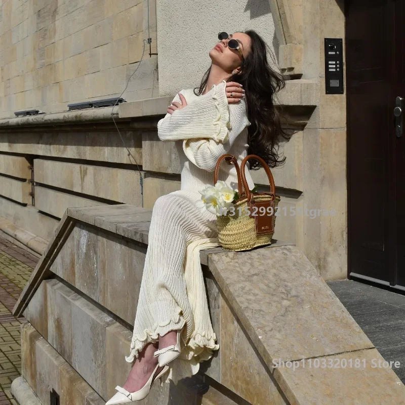 Fashion Solid Ruffles Pleated Loose Long Dress Women Elegant Round Neck Flare Long Sleeves Maxi Dresses Lady High Street Wear